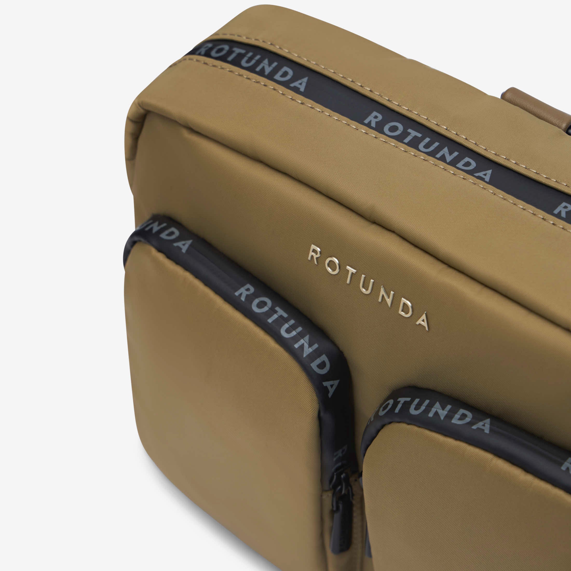 Mochila híbrida Pazu