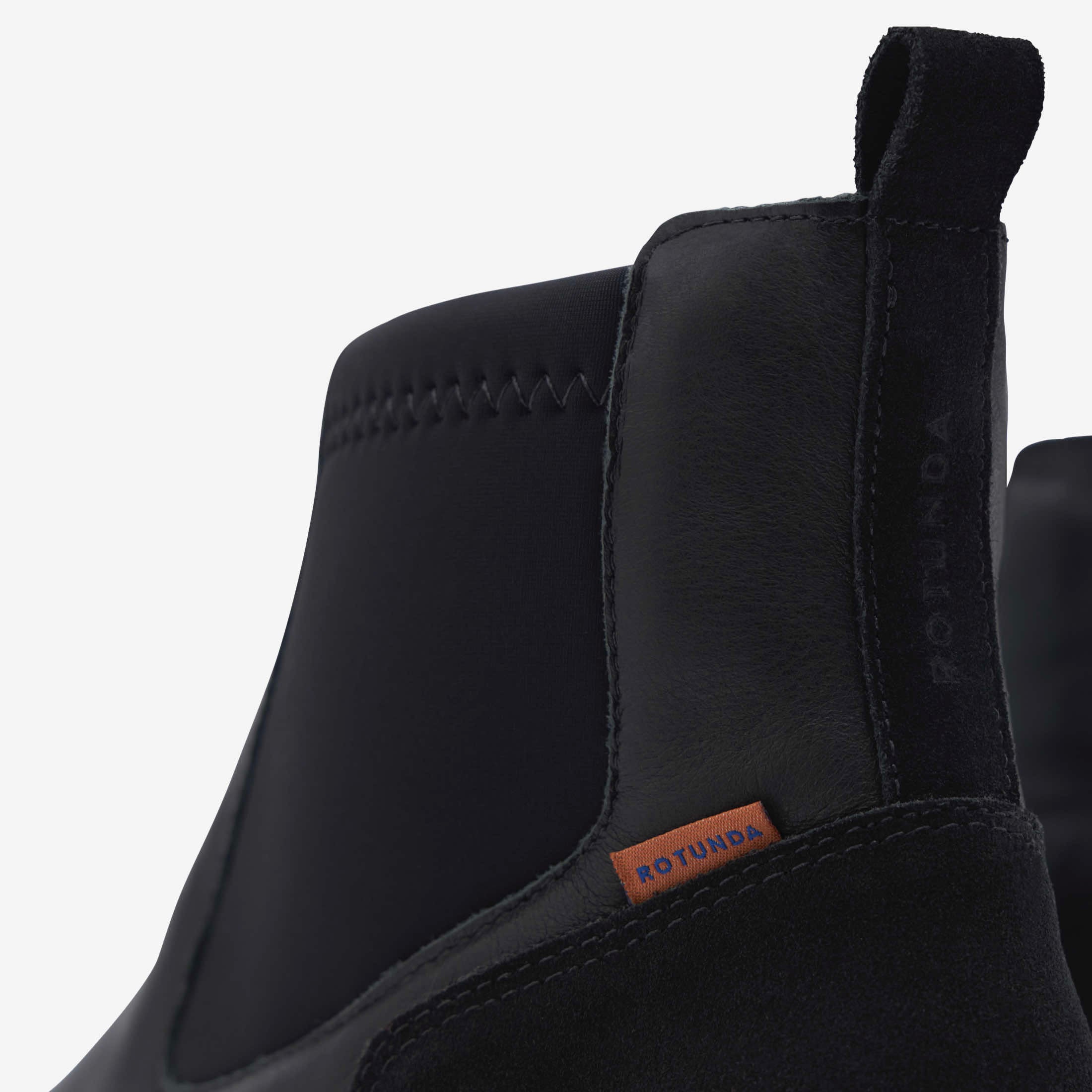 Peq Chelsea Boots